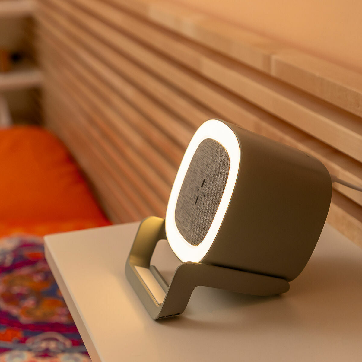 💡🔊  DESKORO | Enceinte-Chargeur Sans Fil avec LED Souwis InnovaGoods – Design, Innovation et Polyvalence